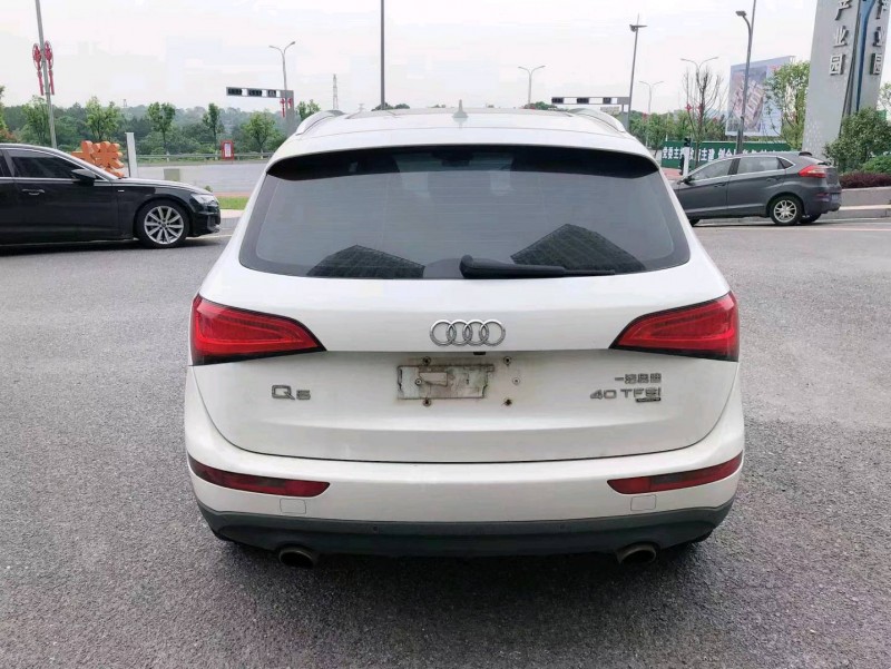 上饒14年奧迪Q57