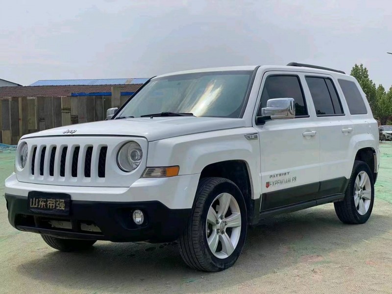 青島15年Jeep自由客7