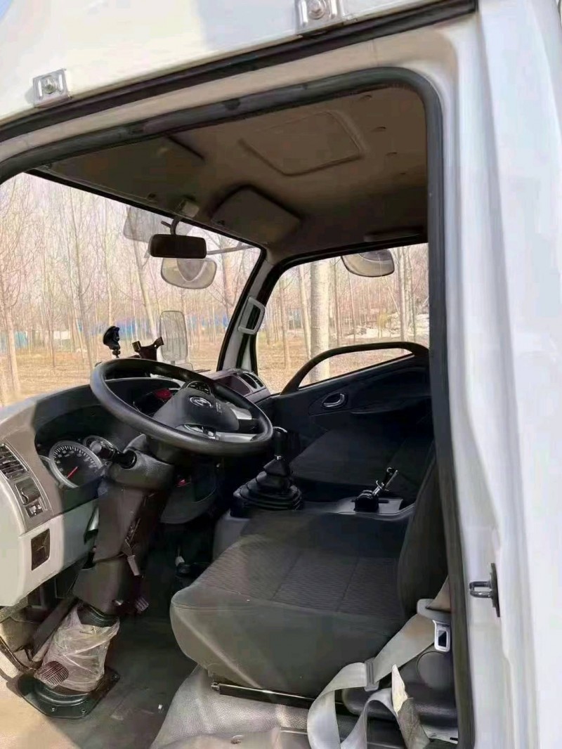 北京21年东风多利卡4