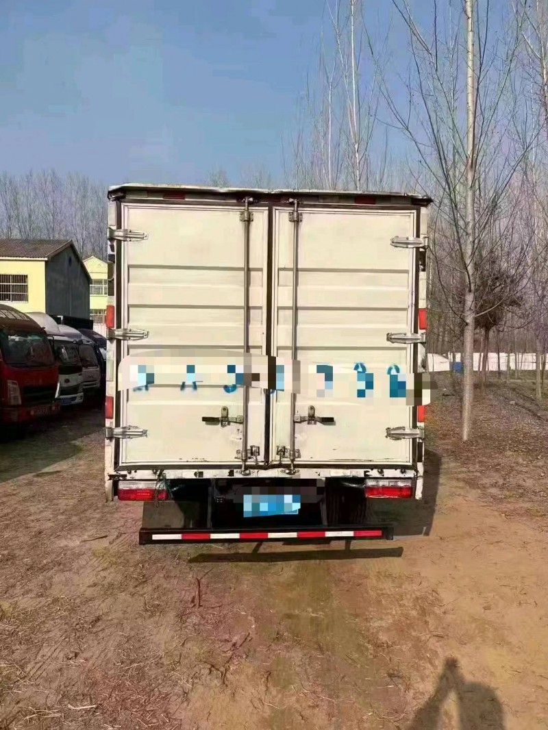 北京21年东风多利卡7