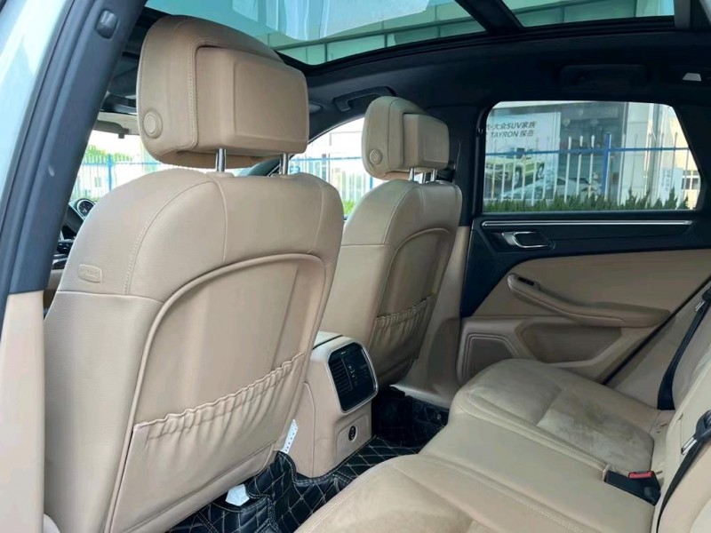 鹽城19年保時捷Macan4