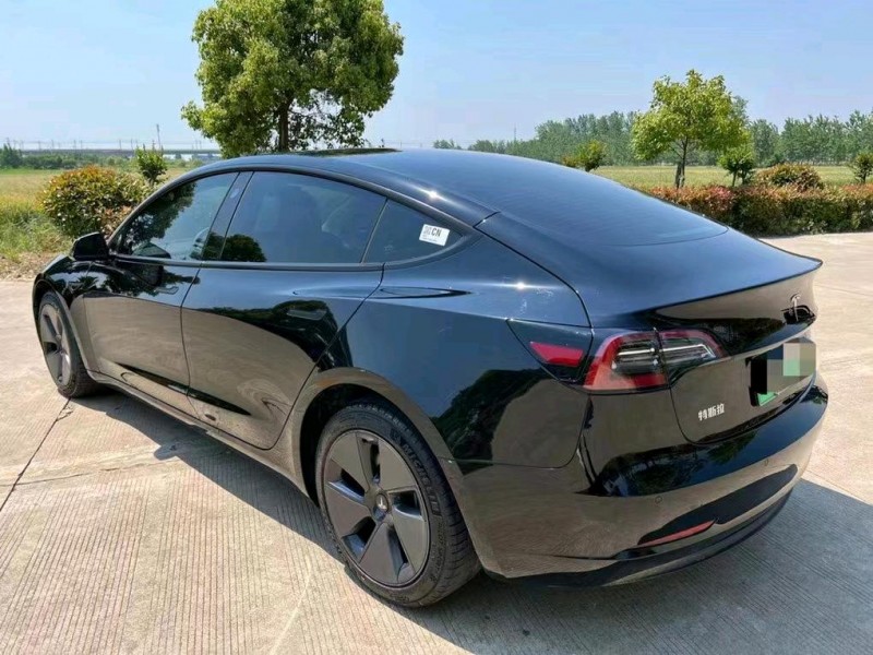鹽城21年特斯拉MODEL 31