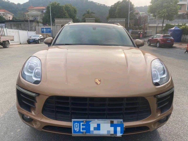 深圳15年保時捷Macan1