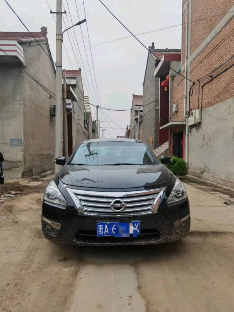 陽泉14年日產天籟1