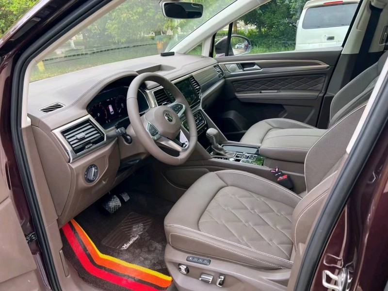 北京22年大众威然1