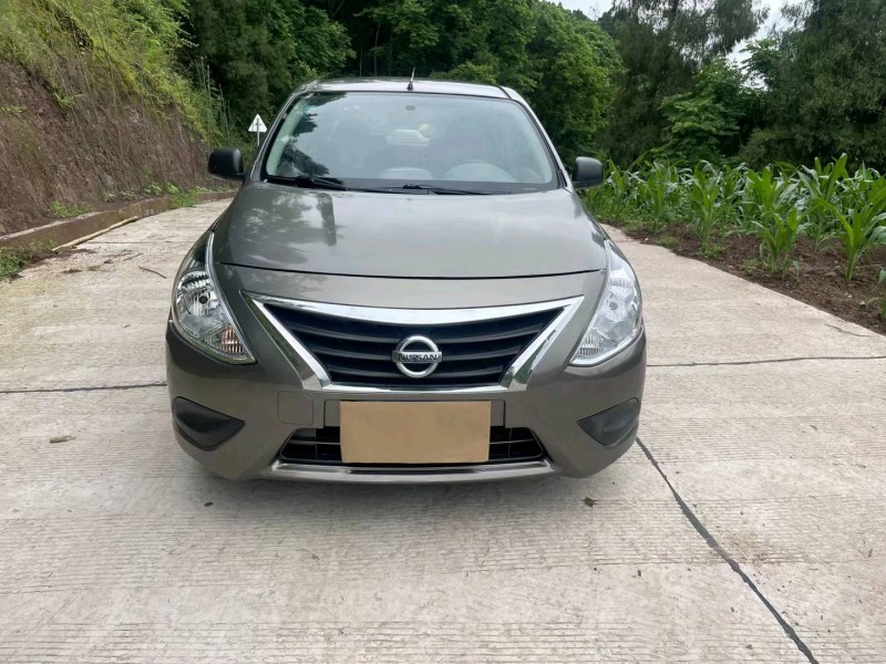 重慶16年日產陽光1