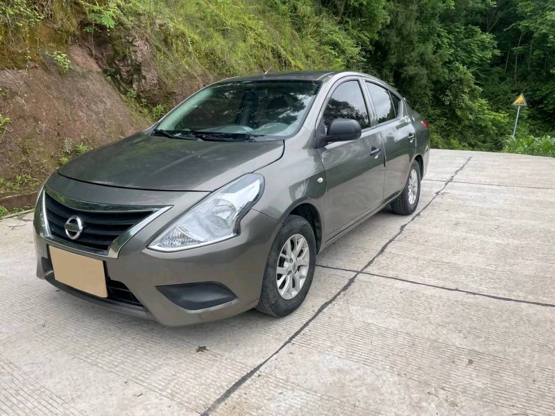 重慶16年日產陽光2