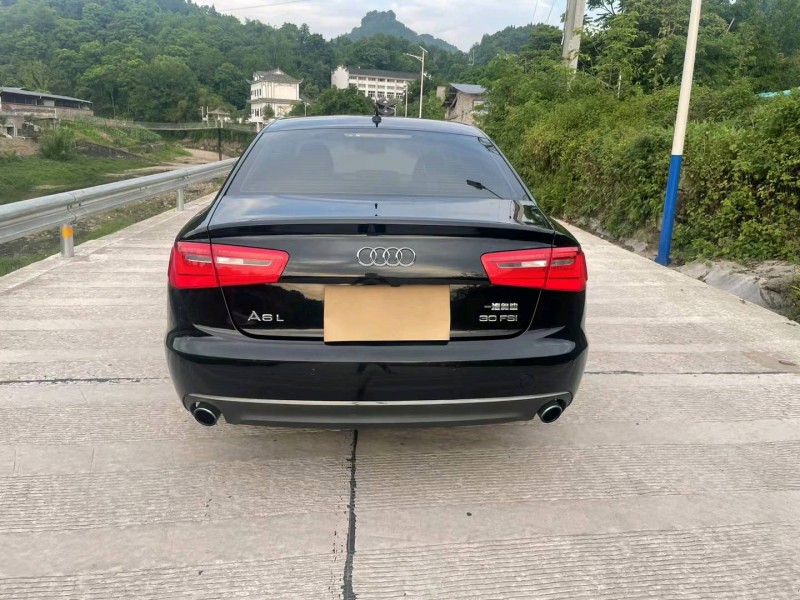 重慶14年奧迪A6L8