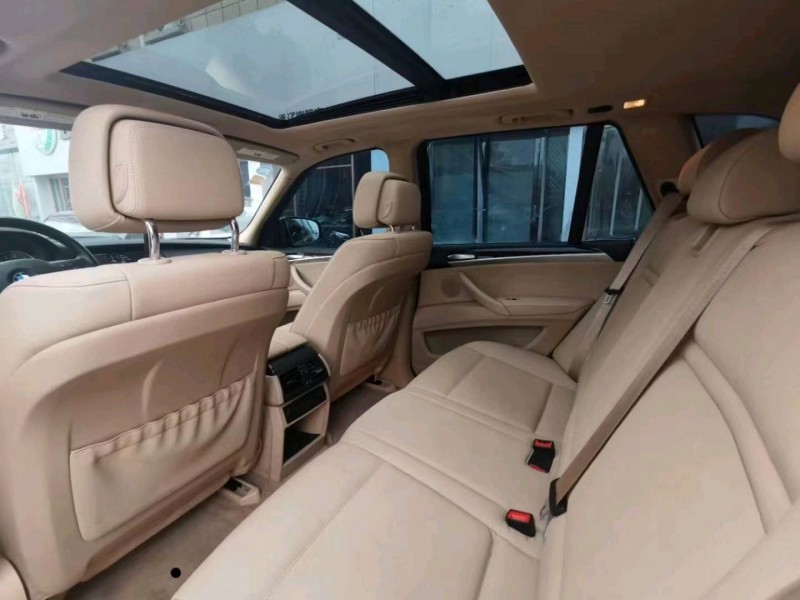 北京13年宝马X51