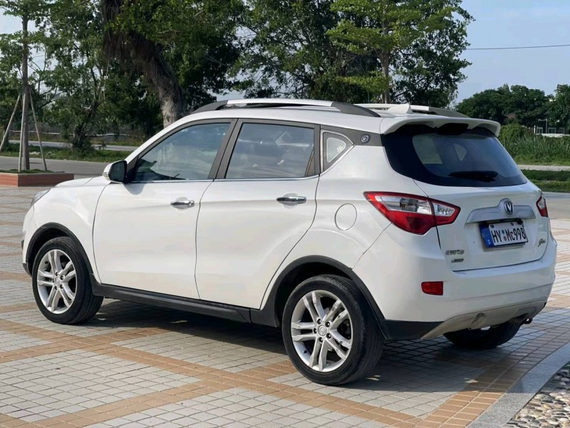 汕頭15年長安汽車CS357