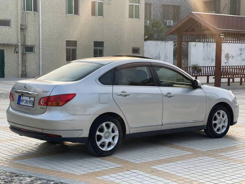 汕頭08年日產軒逸9