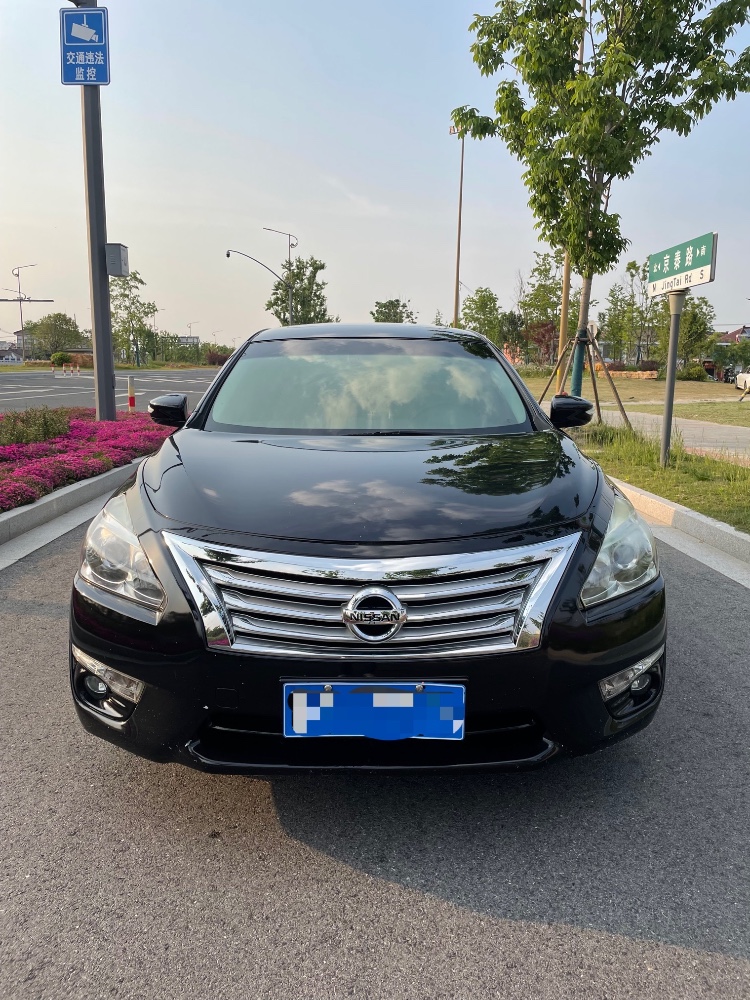 泰州14年日產天籟9