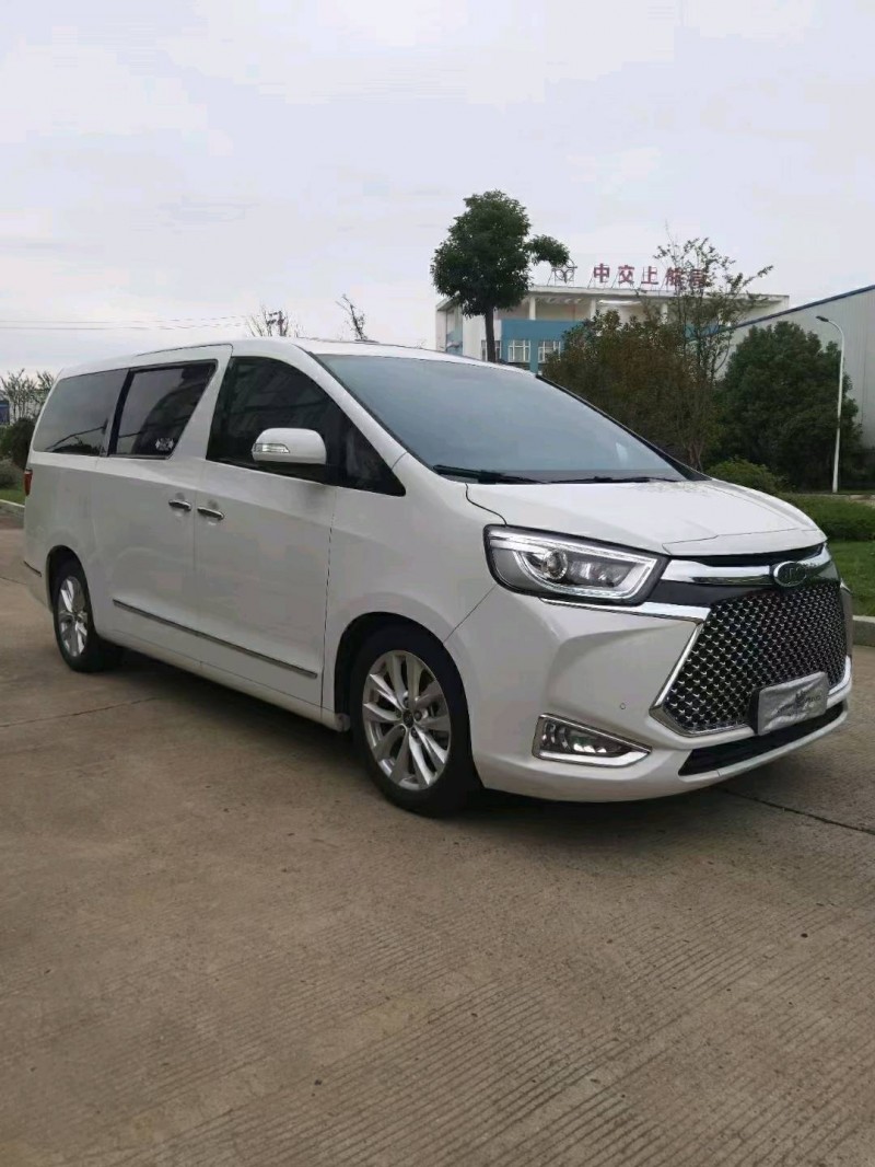 九江21年江淮IEV6S3