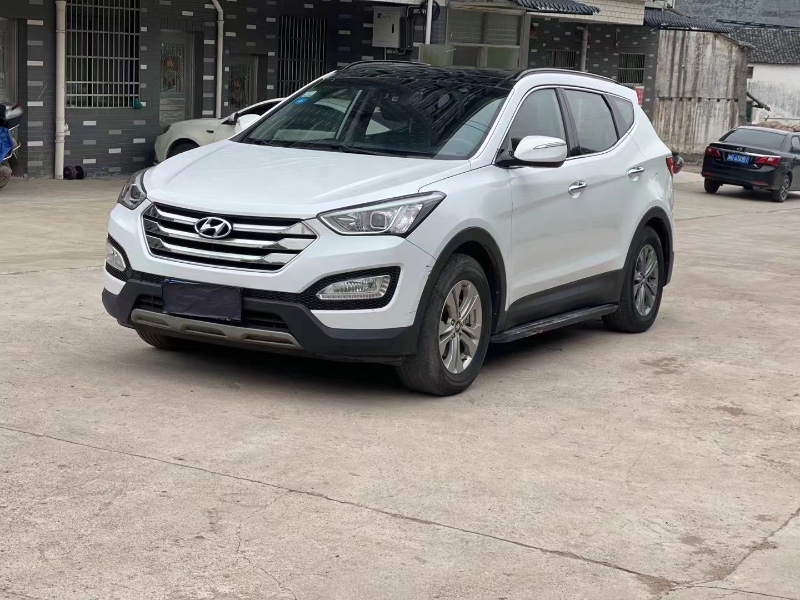 北京16年现代新胜达7