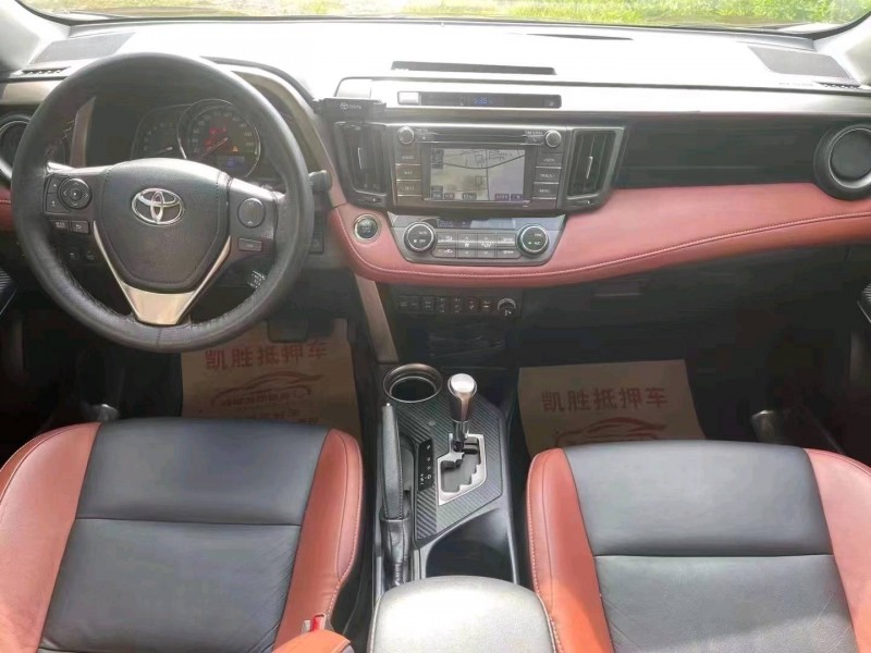 汕頭14年豐田RAV44