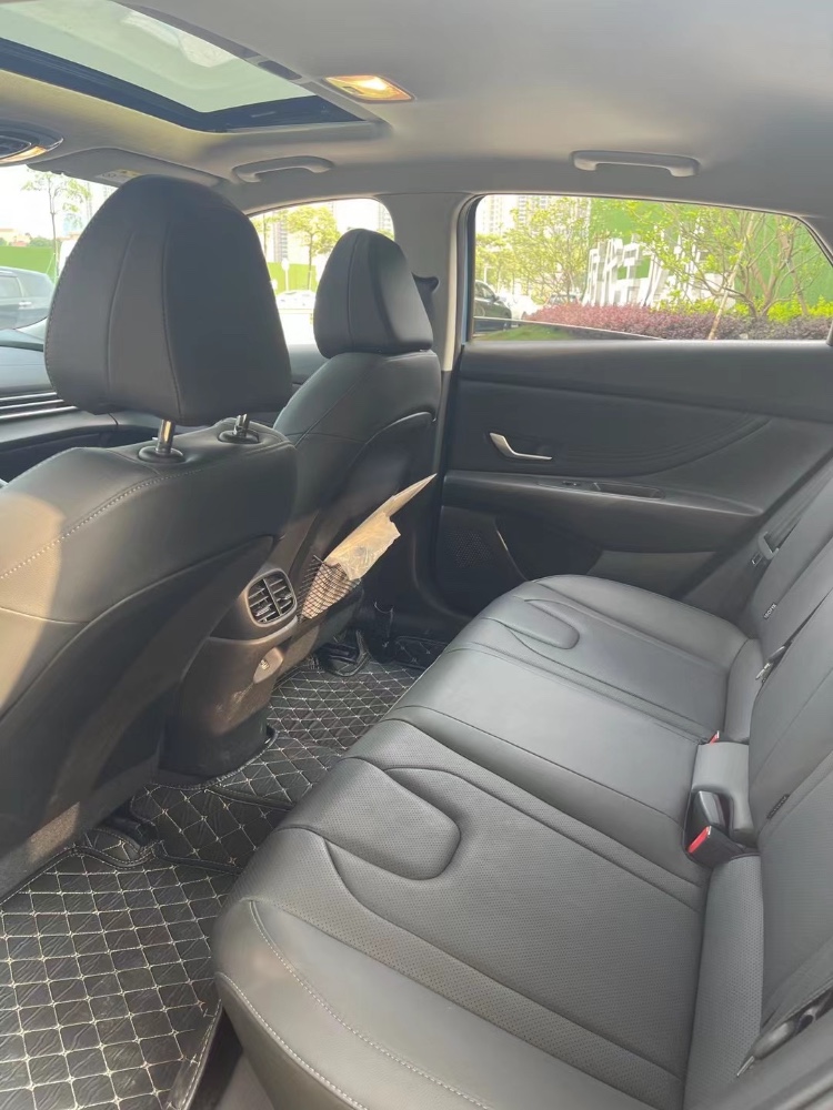 广州22年现代伊兰特9