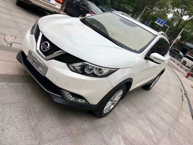 宜昌16年日產逍客2