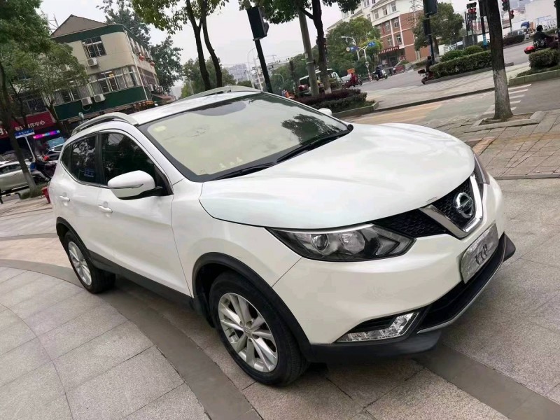 宜昌16年日產逍客3
