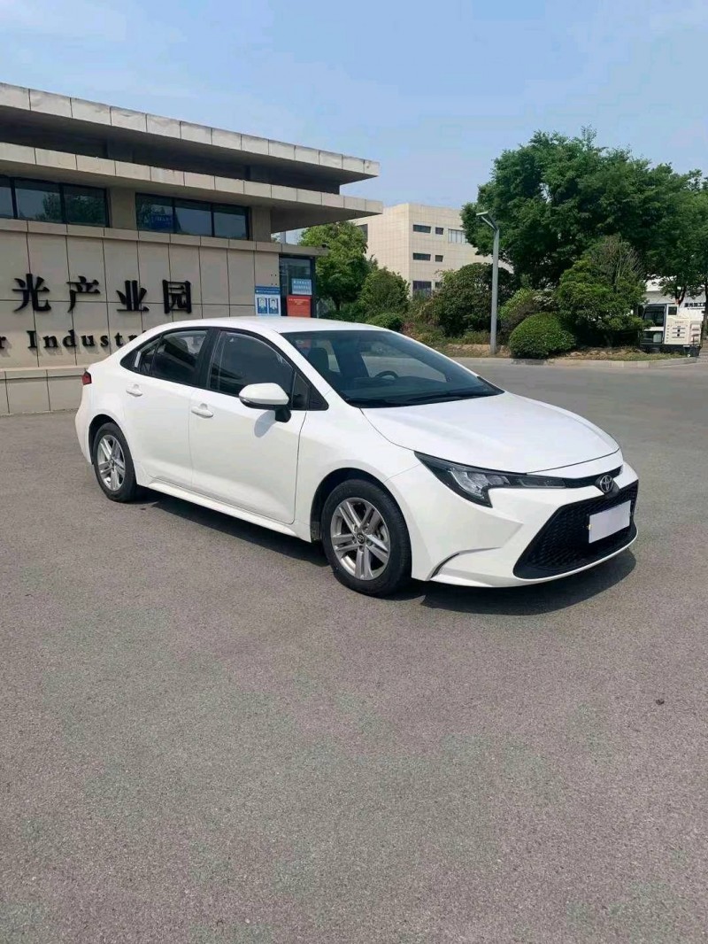宿遷22年豐田雷凌3