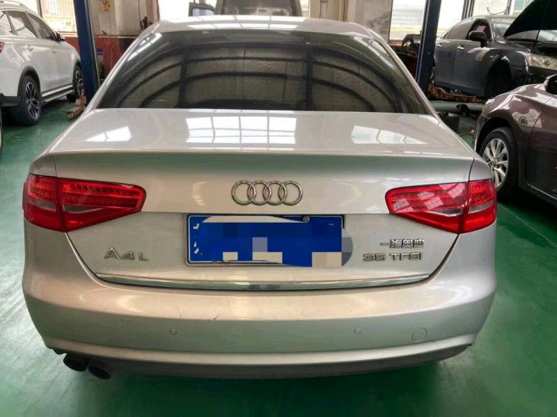 北京13年奥迪A4L2