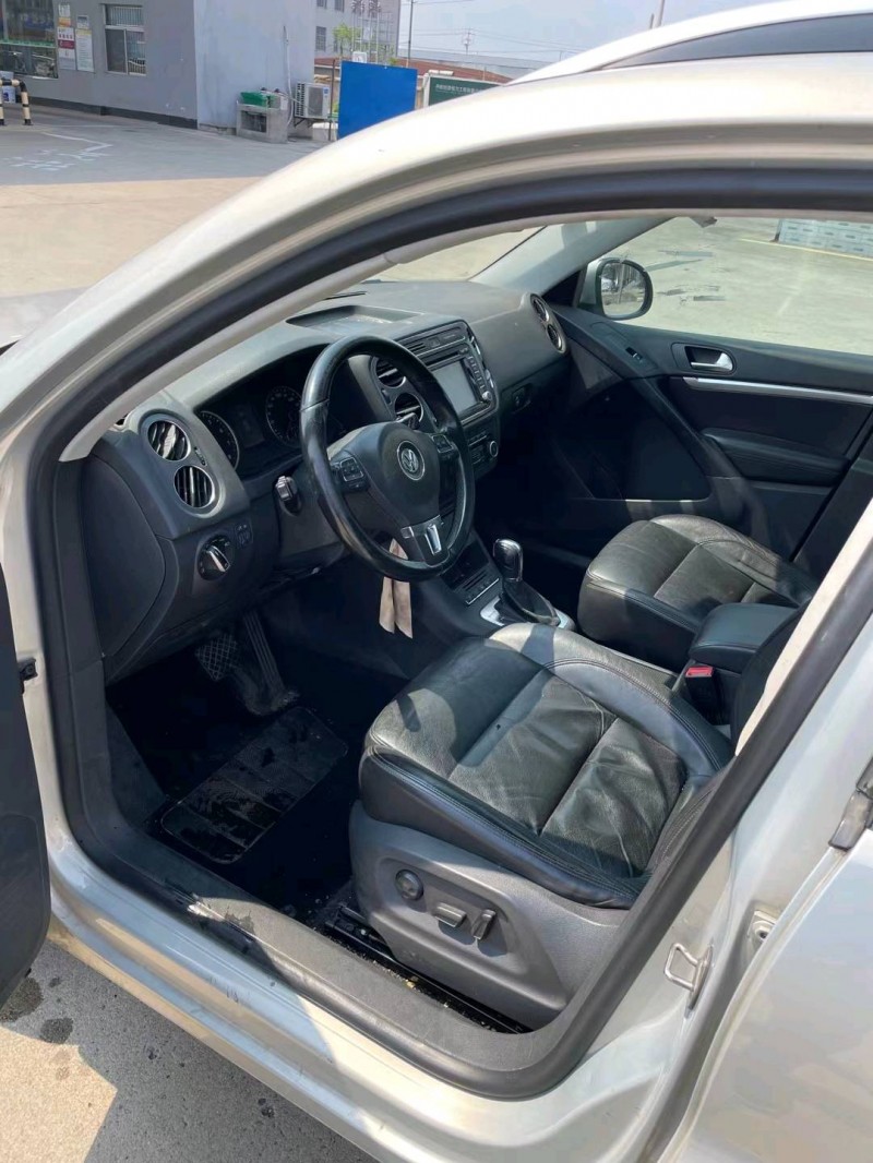 常州12年大众途观4