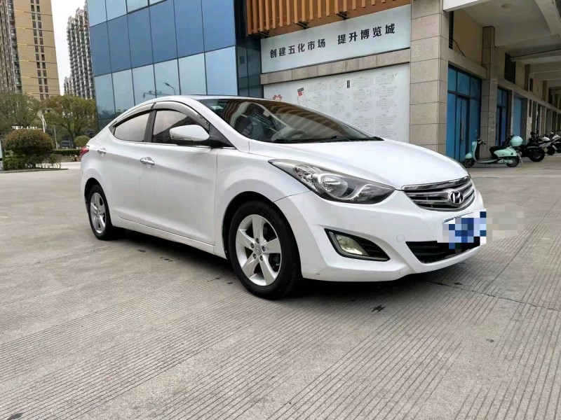 北京13年现代朗动3