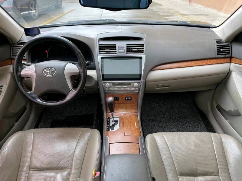 北京12年丰田凯美瑞6