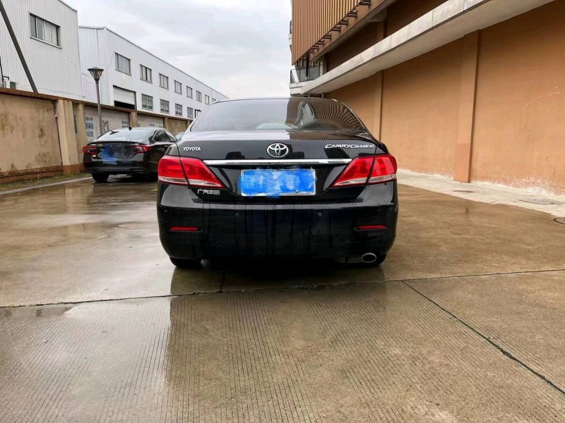 北京12年丰田凯美瑞8