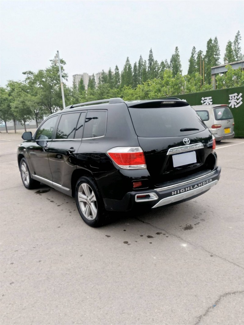 徐州13年丰田汉兰达5