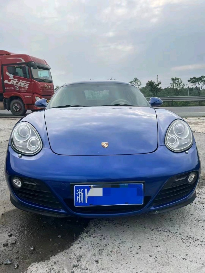 臺州10年保時捷卡曼1