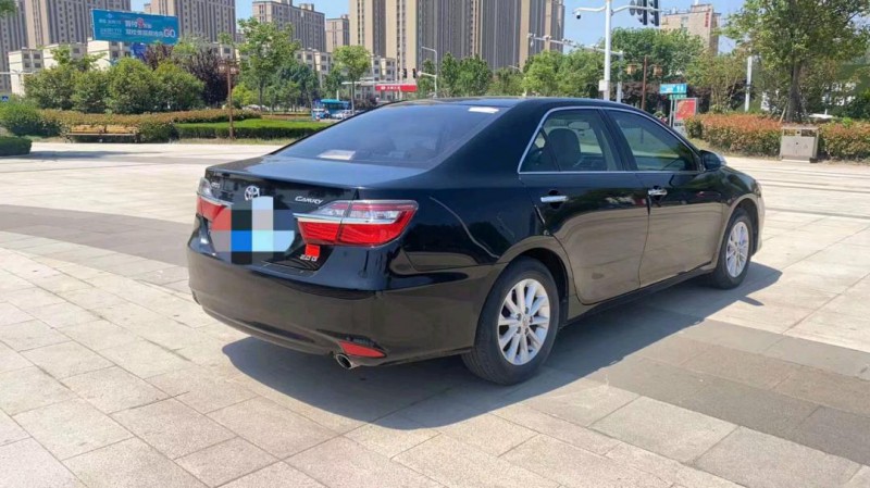 北京16年丰田凯美瑞4