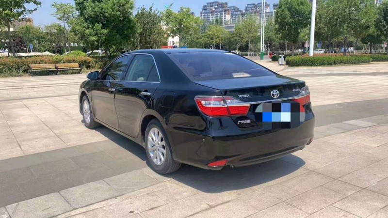 北京16年丰田凯美瑞3