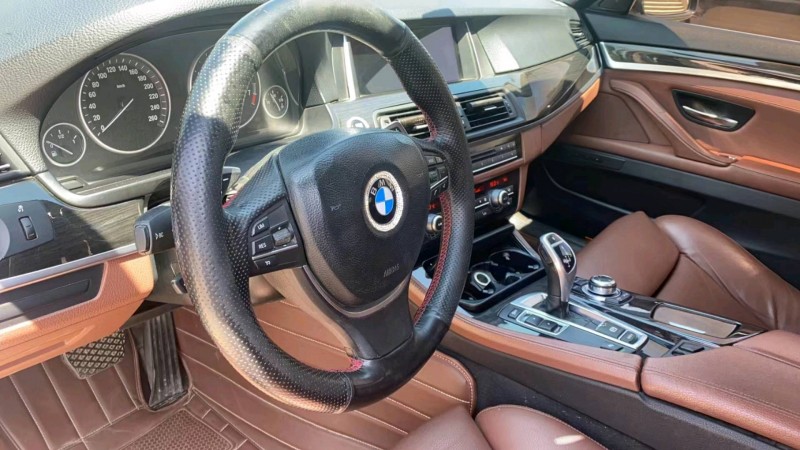 北京11年宝马5系9