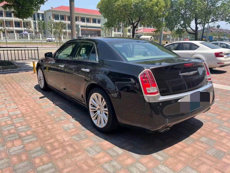 無錫14年克萊斯勒300C7