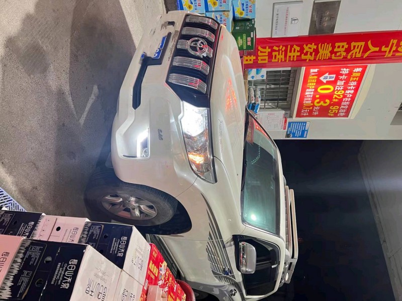 株洲18年豐田普拉多3
