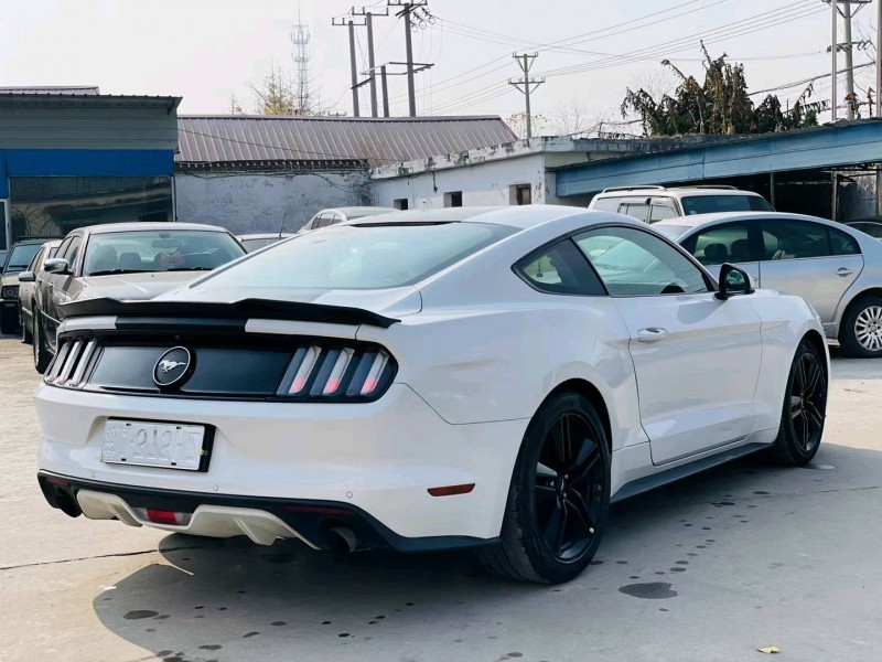 徐州16年福特野马2