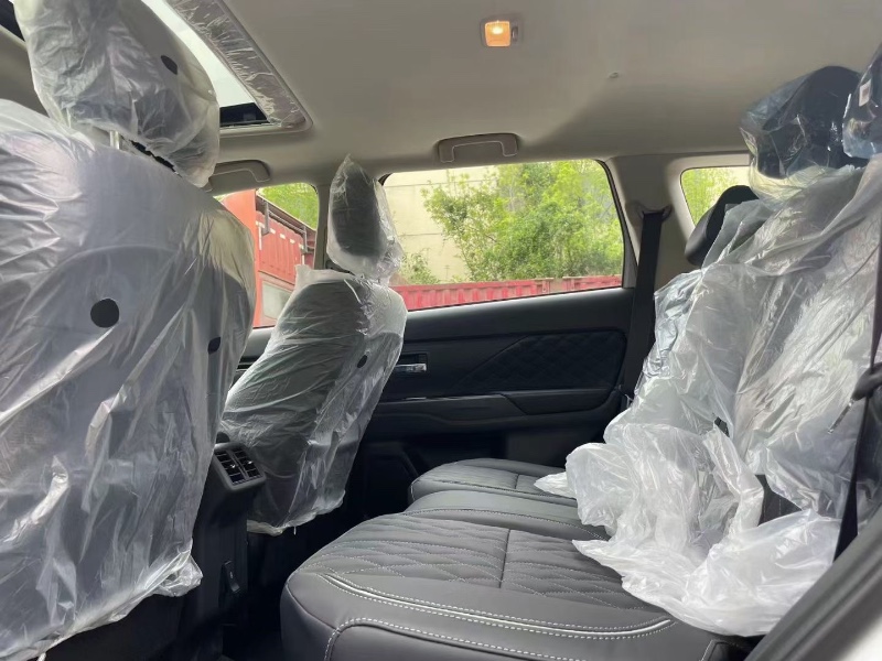 北京22年三菱欧蓝德7