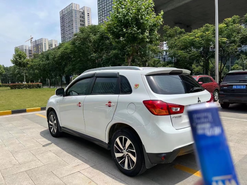 北京19年三菱ASX劲炫(进口)4