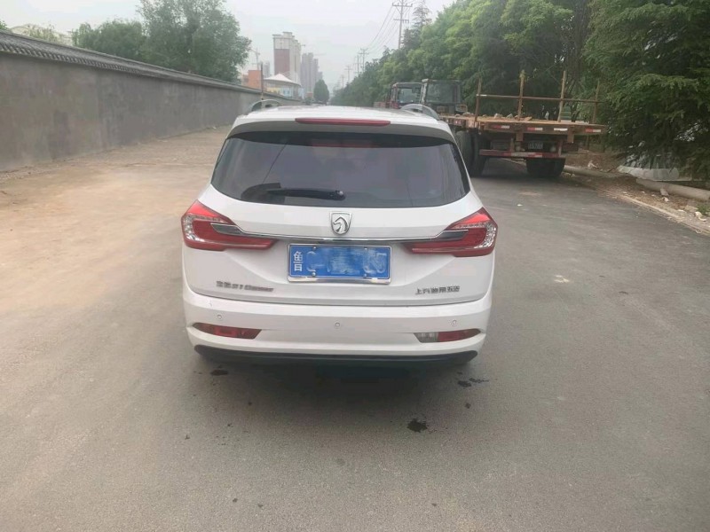 臨沂18年寶駿3108