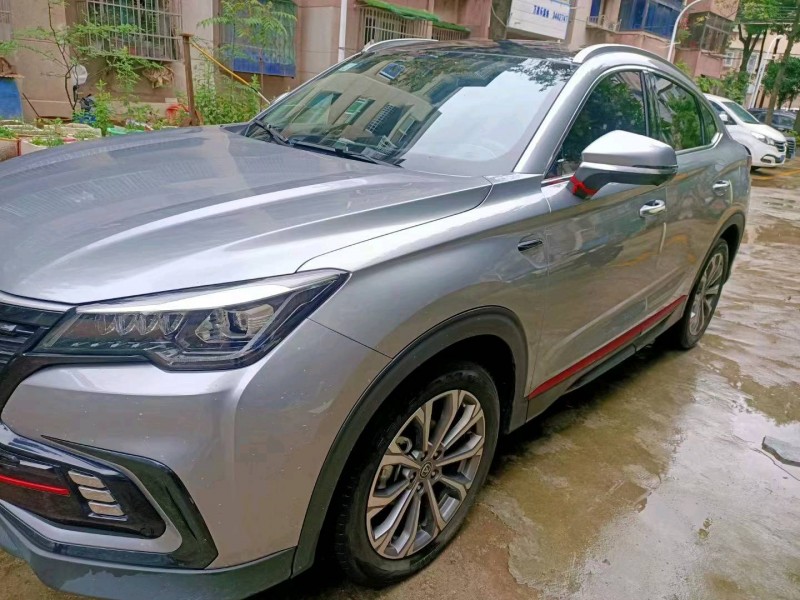 保山21年長安汽車CS852