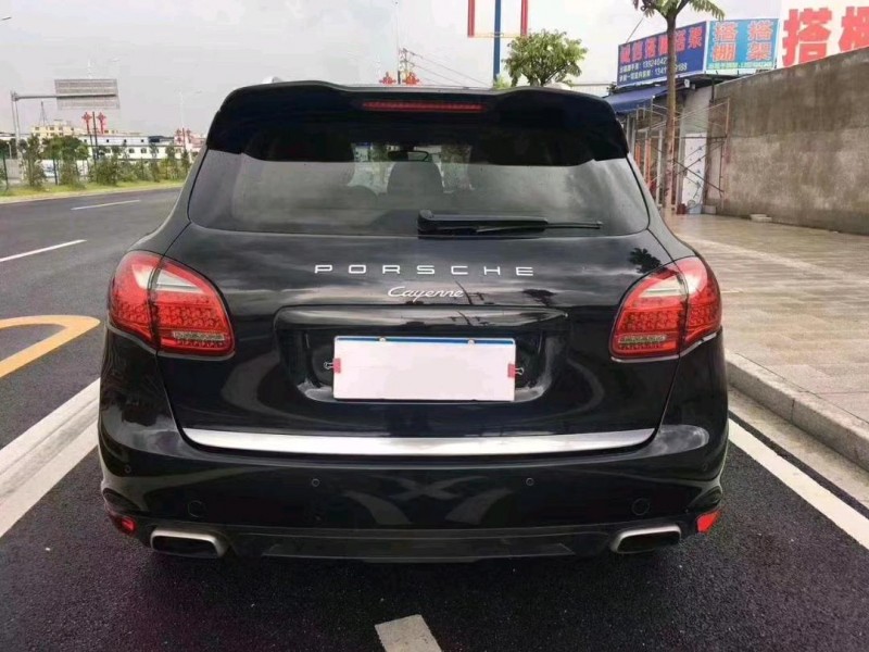 珠海12年保時捷卡宴2