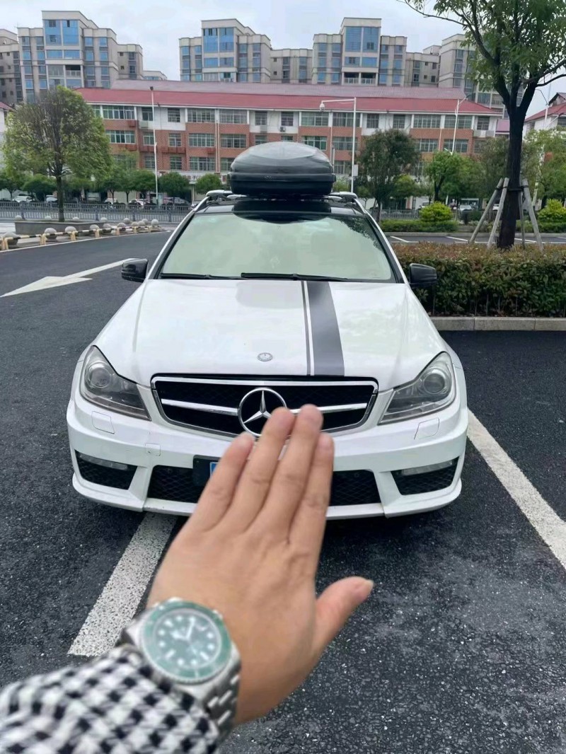 吉安11年奔馳C1