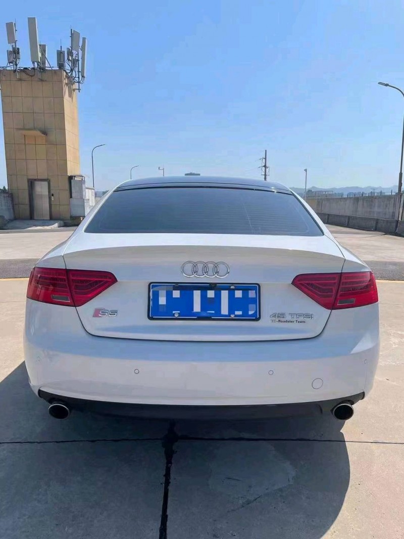 宜昌14年奧迪A59