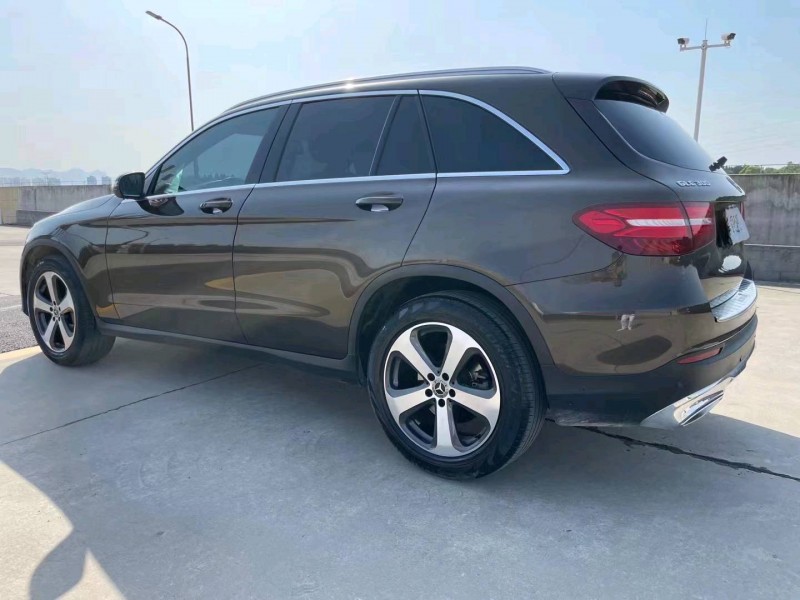 宜昌19年奔馳GLC7