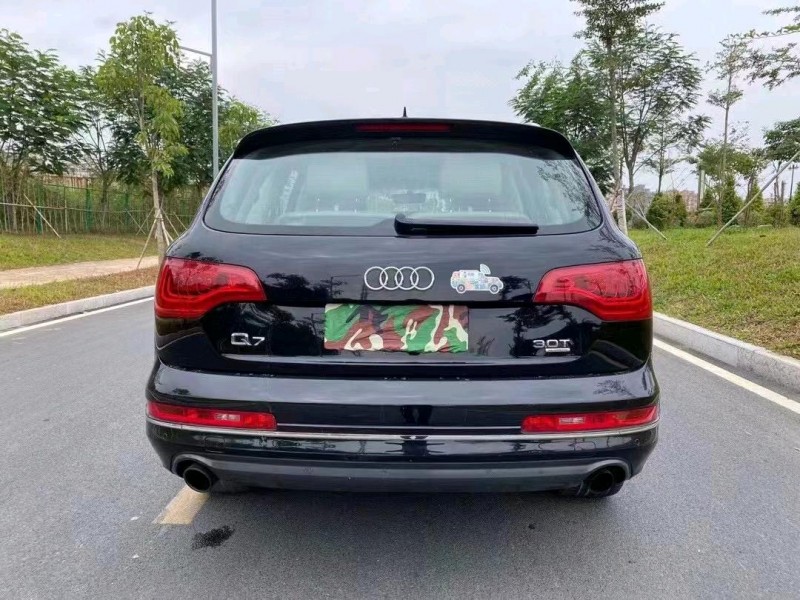東莞11年奧迪Q71