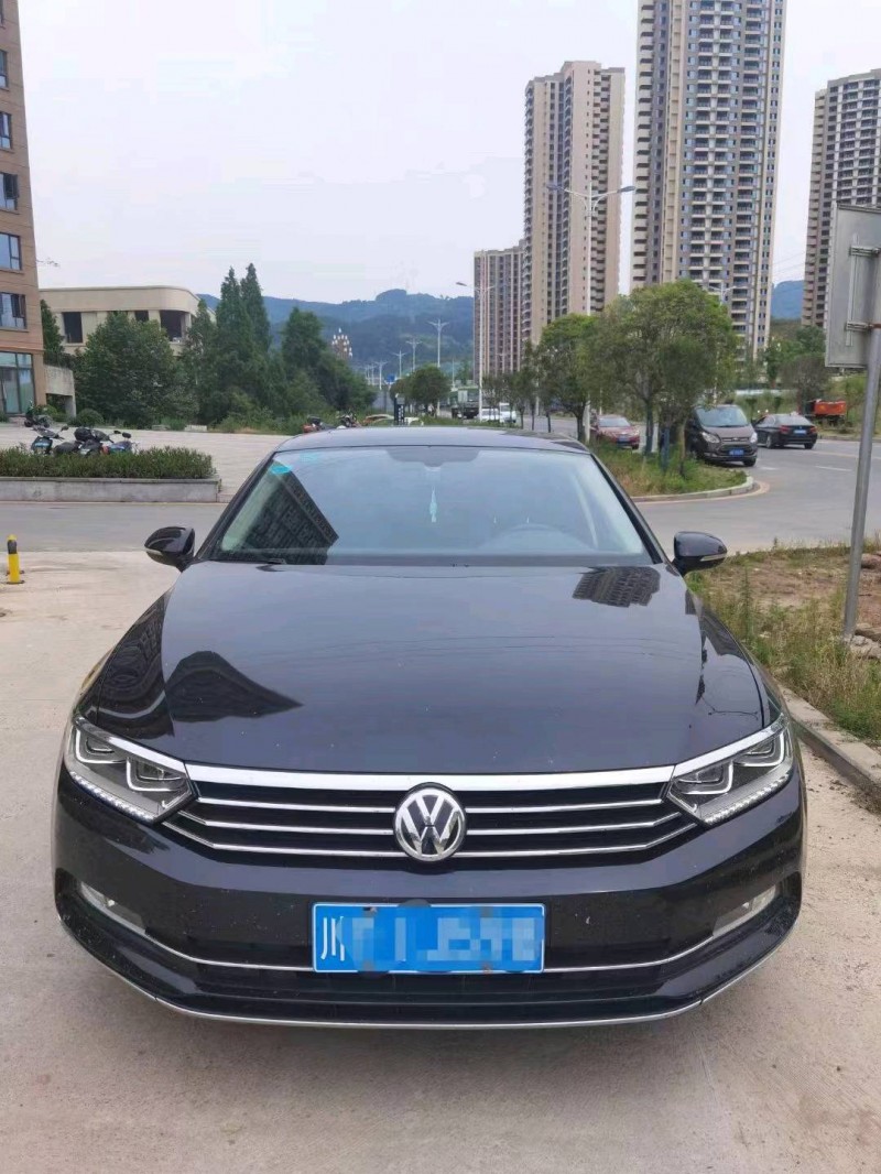 綿陽18年大眾邁騰1