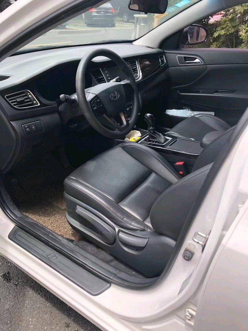 徐州17年现代名图5