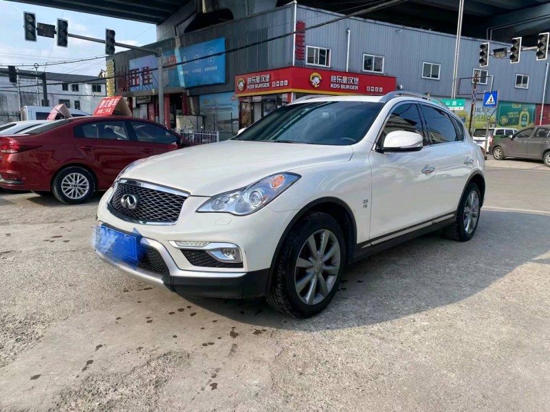 銅仁17年英菲尼迪QX505