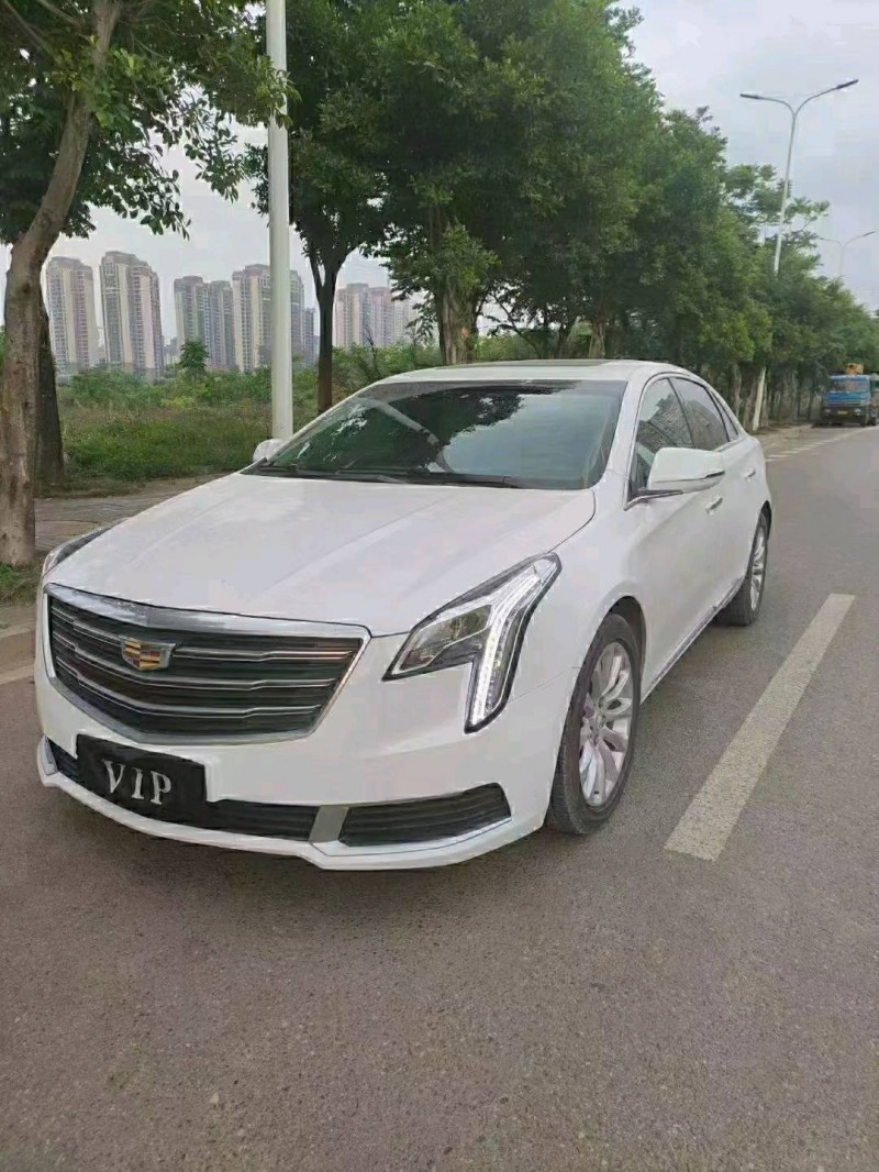 銅仁18年凱迪拉克XTS3
