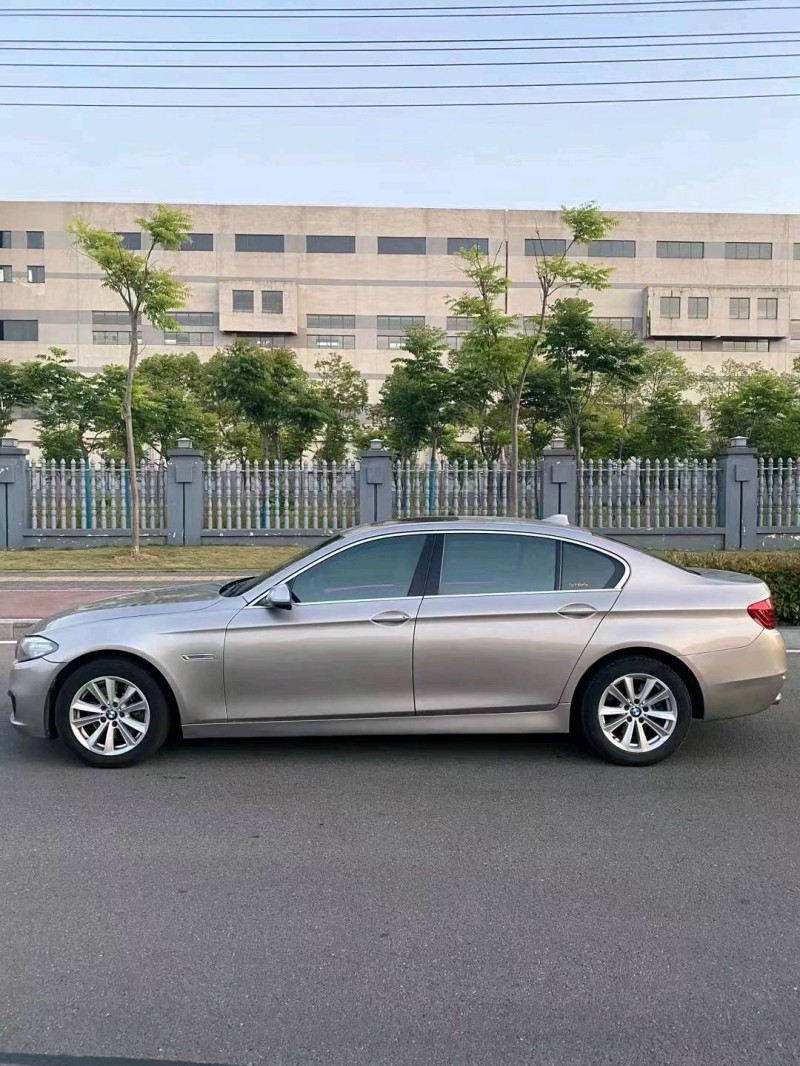 北京14年宝马5系3
